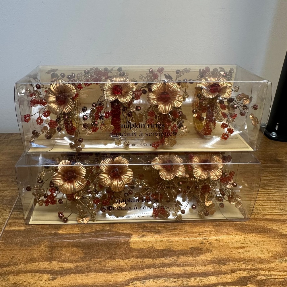 Pier 1 Imports Beaded Floral Napkin Rings Red Gold Set of 8 SKU 2074553 Holiday - Picture 1 of 5